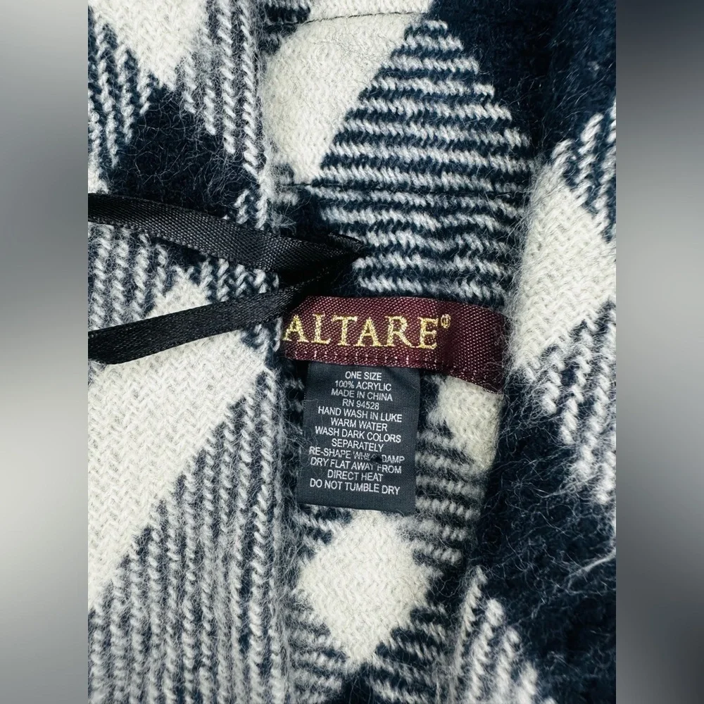 Altare Plaid Hooded Poncho Shawl Wrap with Toggle Closure – One Size